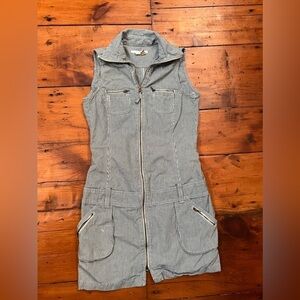 Love Tuf women’s horizontal striped utility pocket zipper mini medium